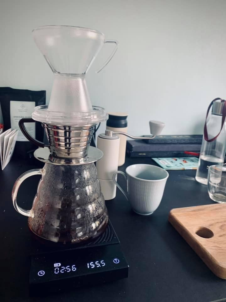 TIMEMORE C2 white and a pour-over setup