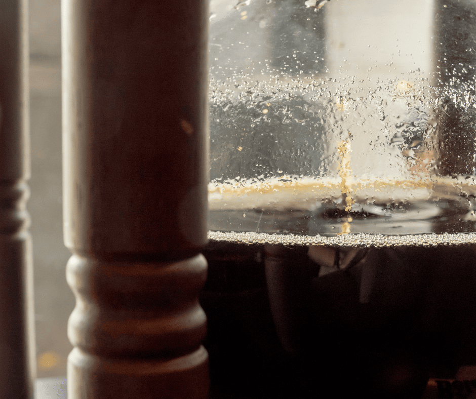 Slow cold drip coffee maker